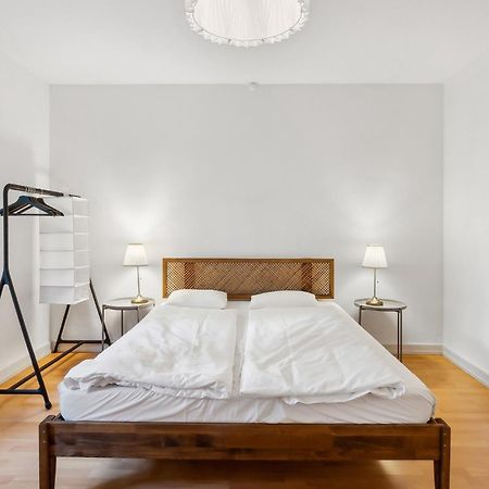Homey Comfort In Oerlikon Zurich Exterior photo